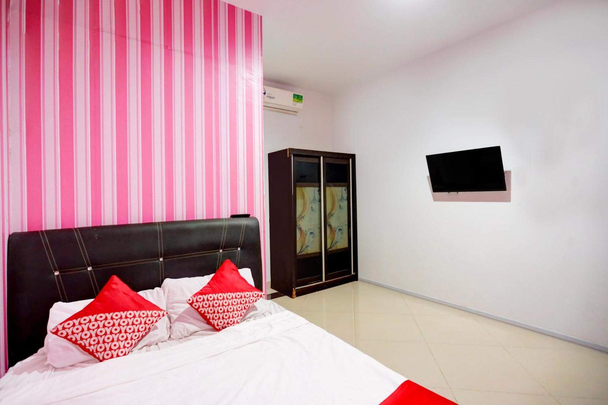 Oyo 92586 Happy 777 Otel Nagoya Dış mekan fotoğraf